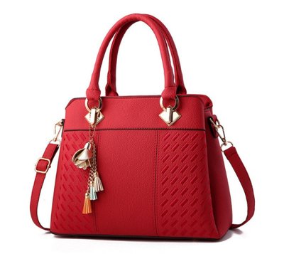 Классическая женская сумка через плечо с брелком, модная и качественная женская сумочка эко кожа повседневная Красный 673К фото