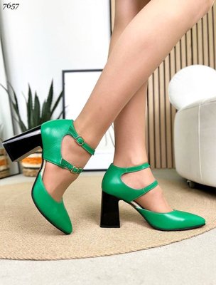 Жіночі туфлі шкіра зелені 36 розмір 7657 фото